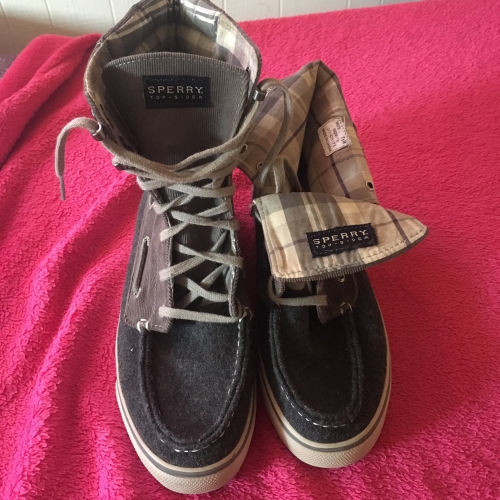 Sperry high tops!